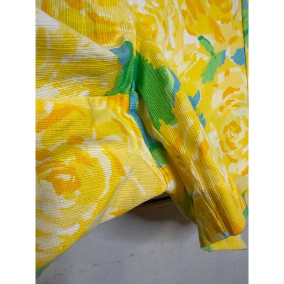 Lilly Pulitzer Shorts Size 6 Yellow Rose Print Back Zipper Preppy Cute Spring - Picture 6 of 7